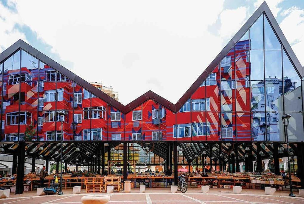 City Centre Big Art'Partment Heart Of The Capital 地拉那 外观 照片